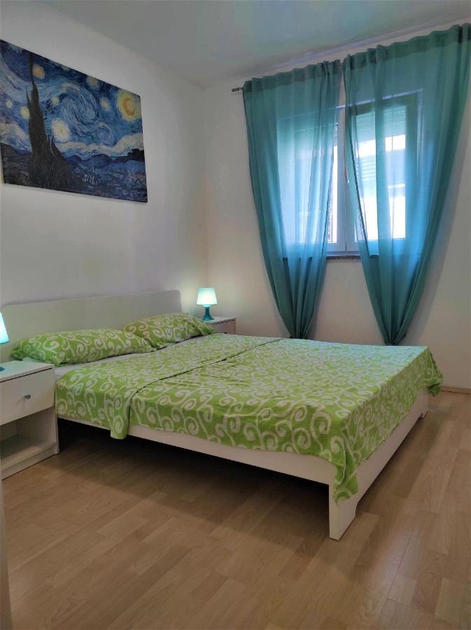 Apartman Kamenjak 普莱曼图拉 外观 照片