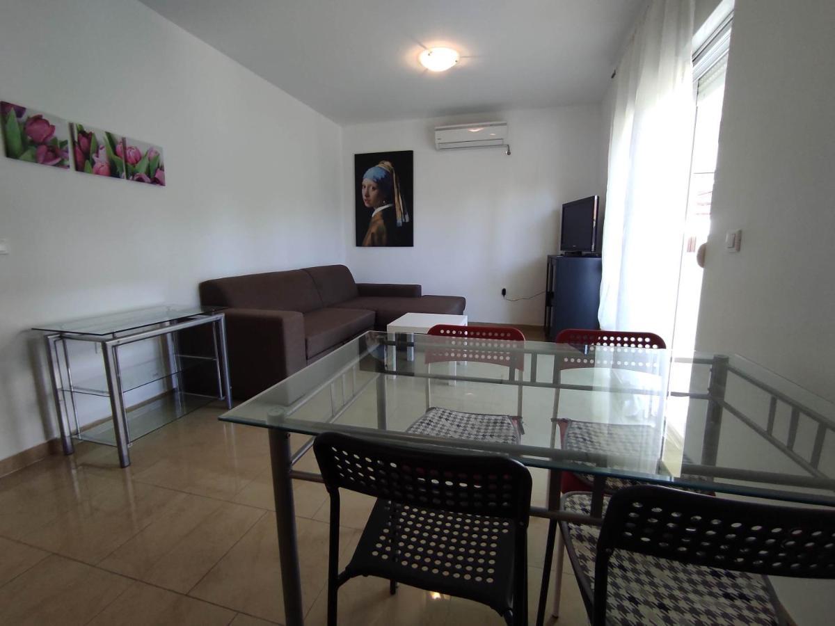 Apartman Kamenjak 普莱曼图拉 外观 照片