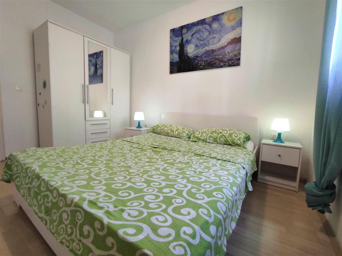 Apartman Kamenjak 普莱曼图拉 外观 照片